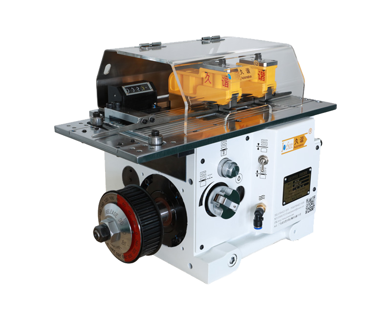 高速夾式午夜男女视频